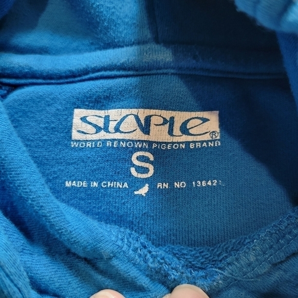Staple Penguin 🐧 Kids Hoodie - Picture 5 of 8